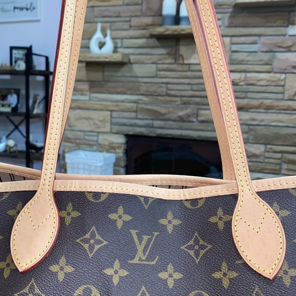 ❤️authentic neverfull gm - Picture 2 of 14